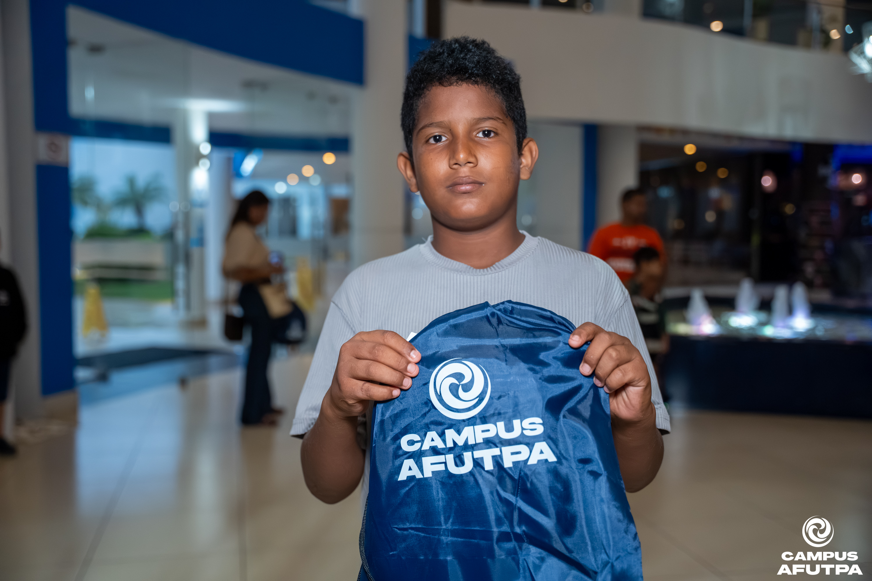 ENTREGA DE UNIFORMES — 7