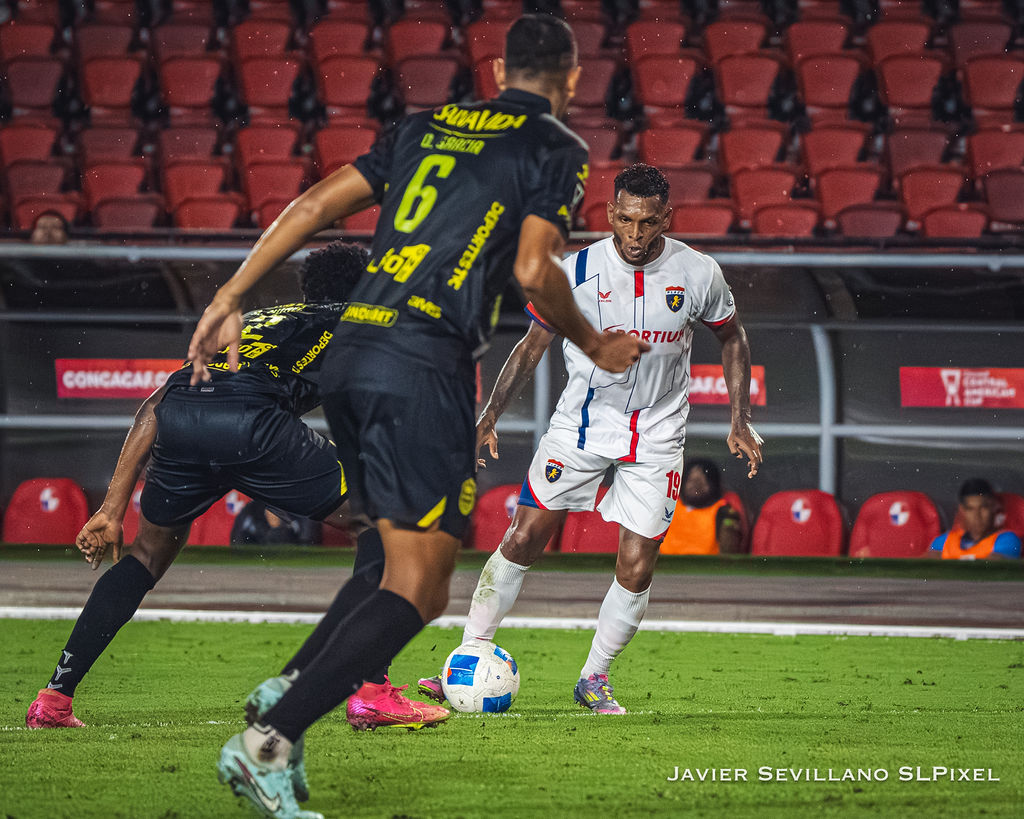 CD PLAZA AMADOR VS REAL ESPAÑA — 55