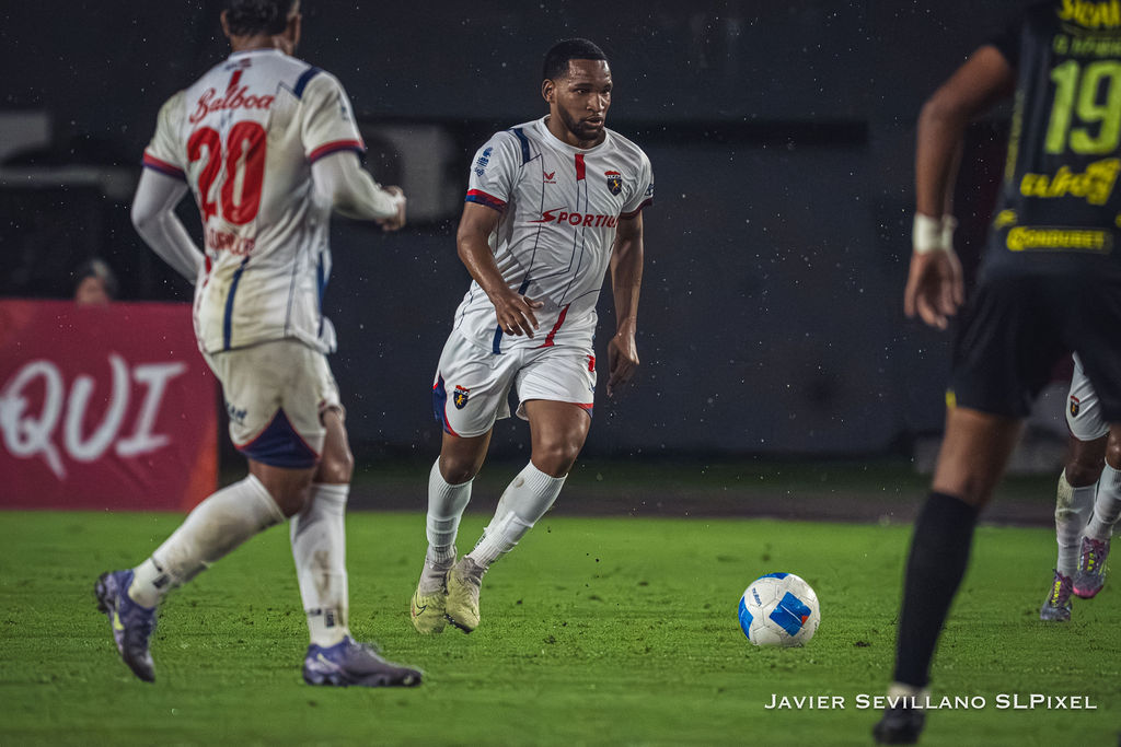 CD PLAZA AMADOR VS REAL ESPAÑA — 43