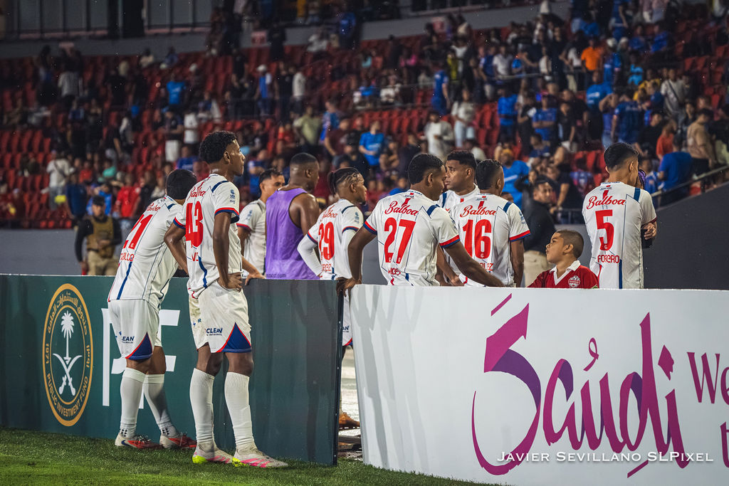 CD PLAZA AMADOR VS REAL ESPAÑA — 116