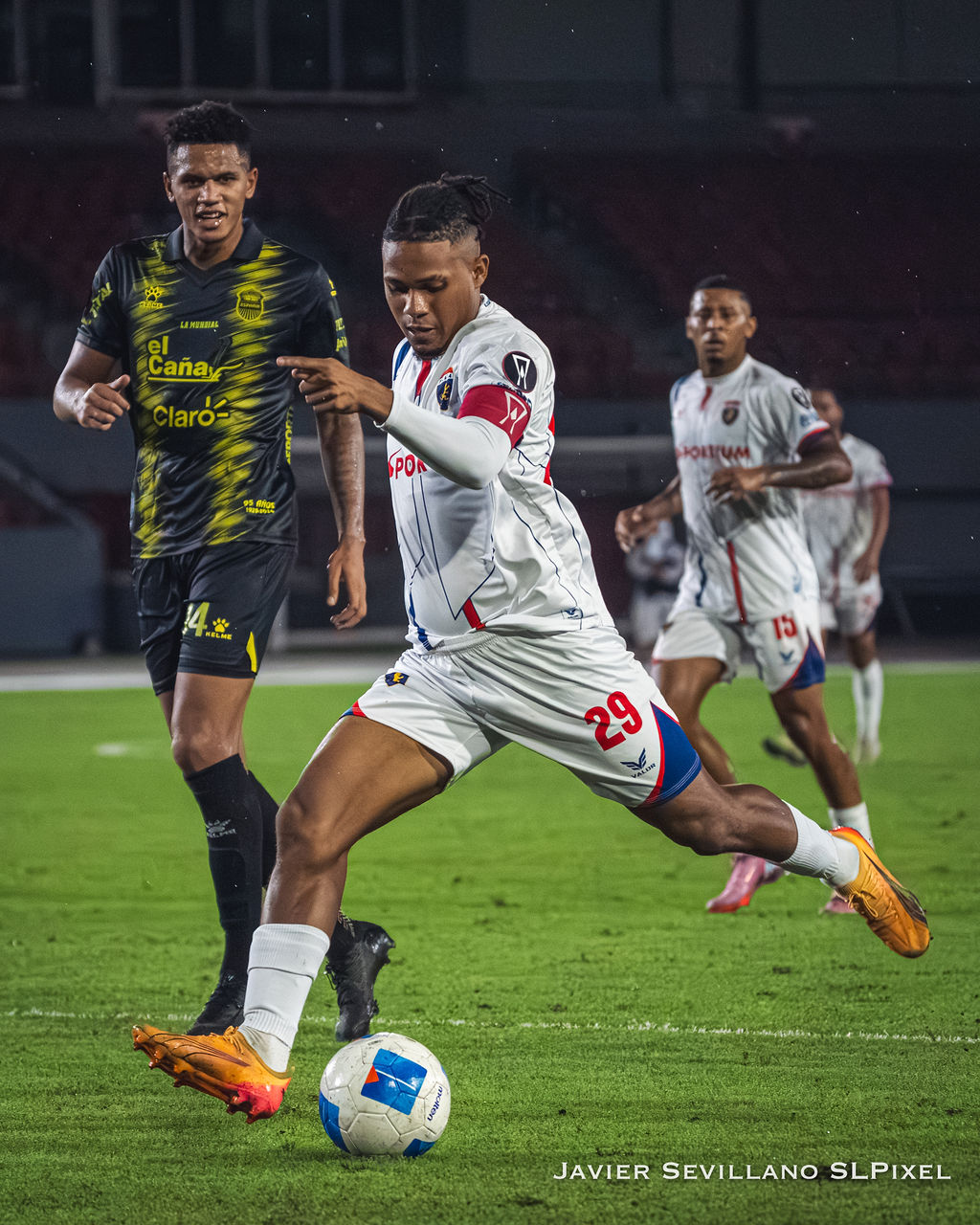 CD PLAZA AMADOR VS REAL ESPAÑA — 109