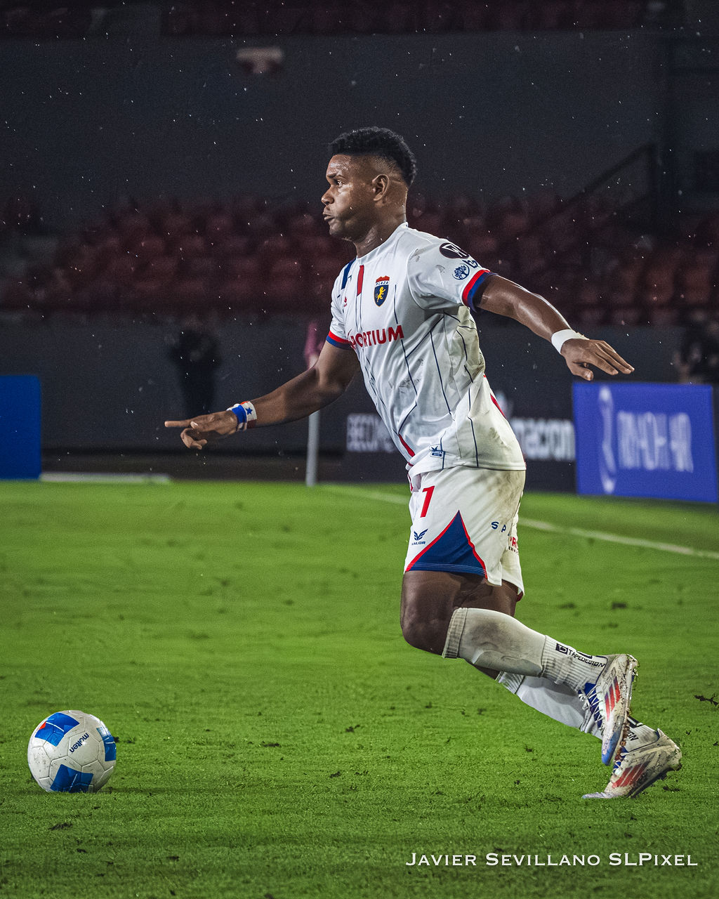 CD PLAZA AMADOR VS REAL ESPAÑA — 70