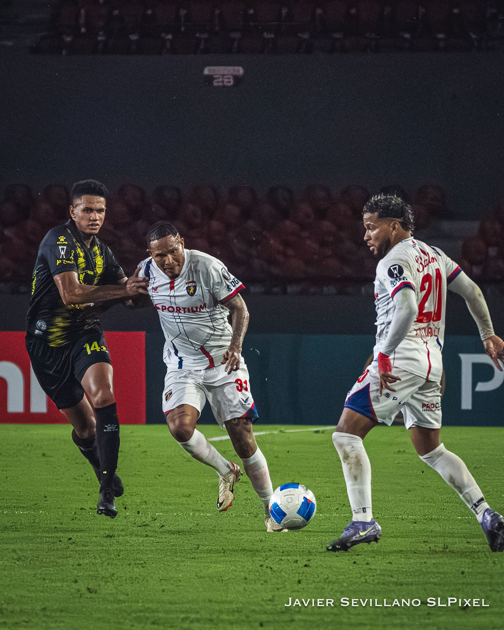 CD PLAZA AMADOR VS REAL ESPAÑA — 64