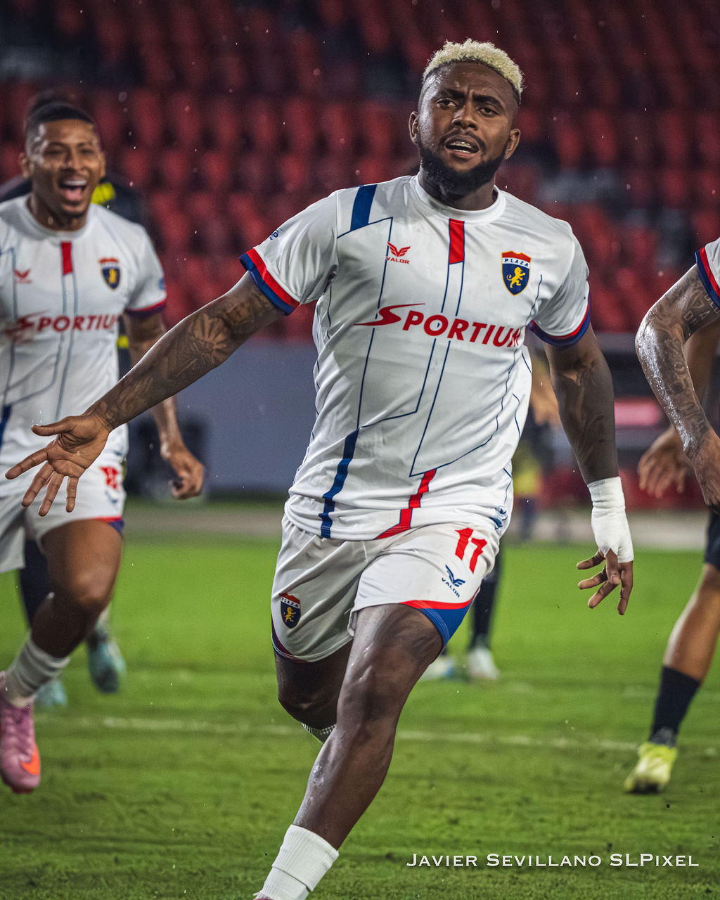 CD PLAZA AMADOR VS REAL ESPAÑA — 82