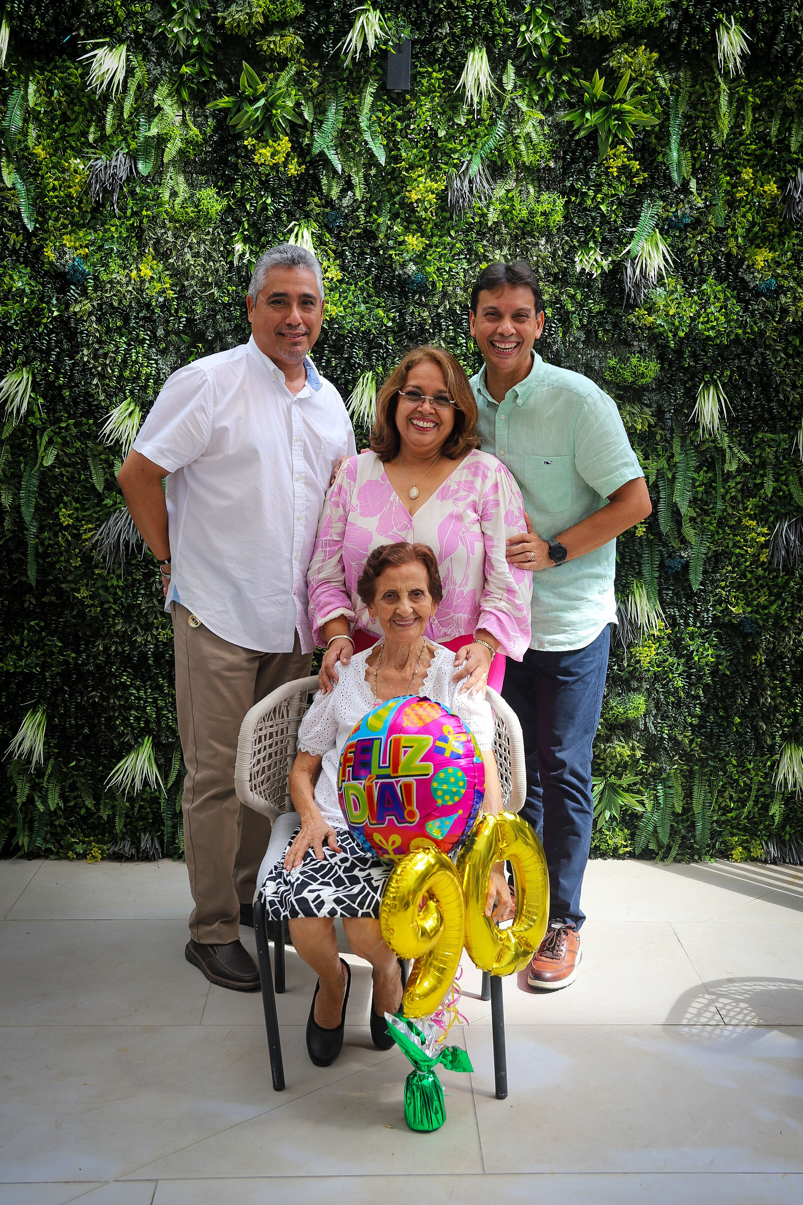 Cumpleaños 90 Bella — 61