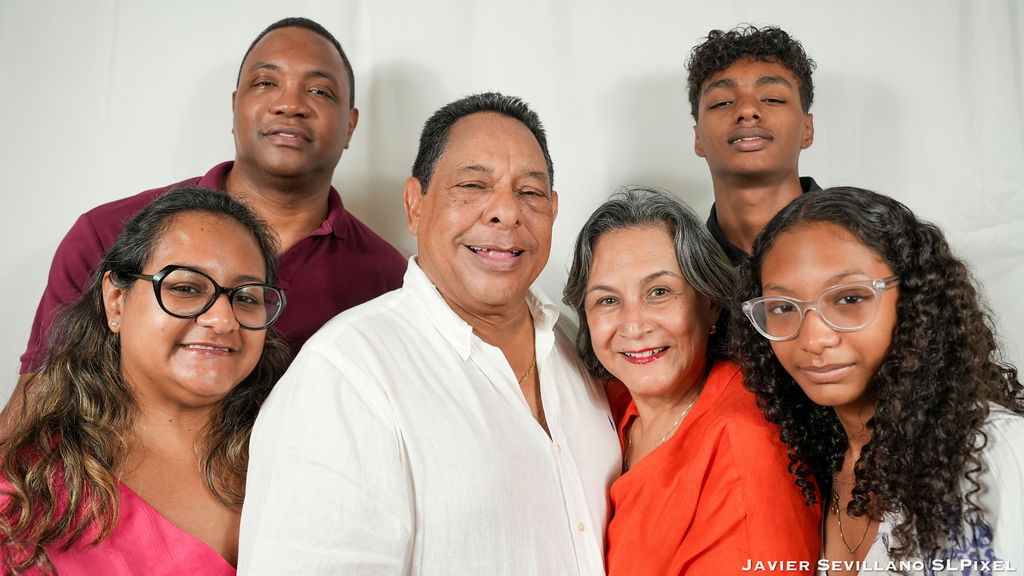 Cumpleaños Pancho 73 — 81