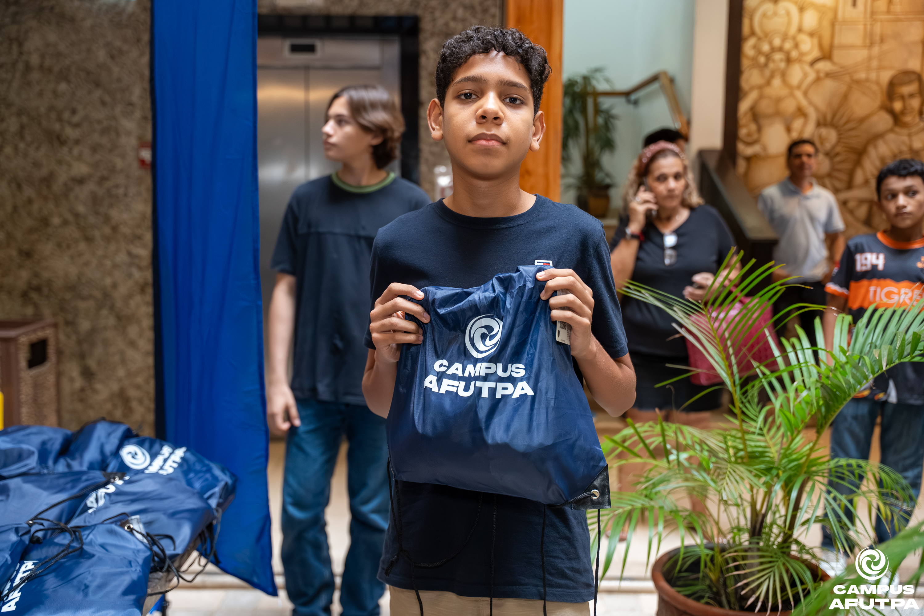 ENTREGA DE UNIFORMES — 5