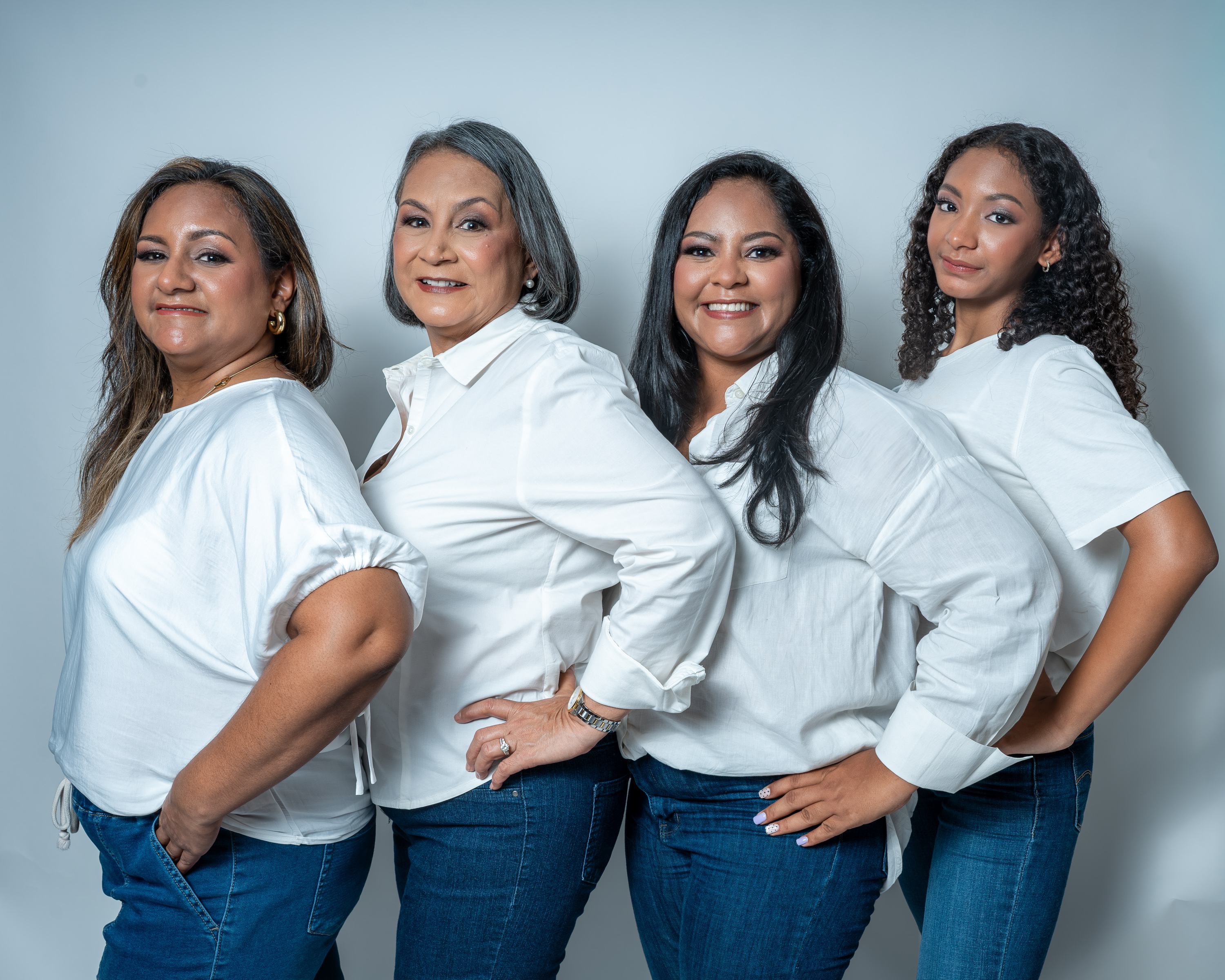 FAMILIA GUARDIA SEALES — 18