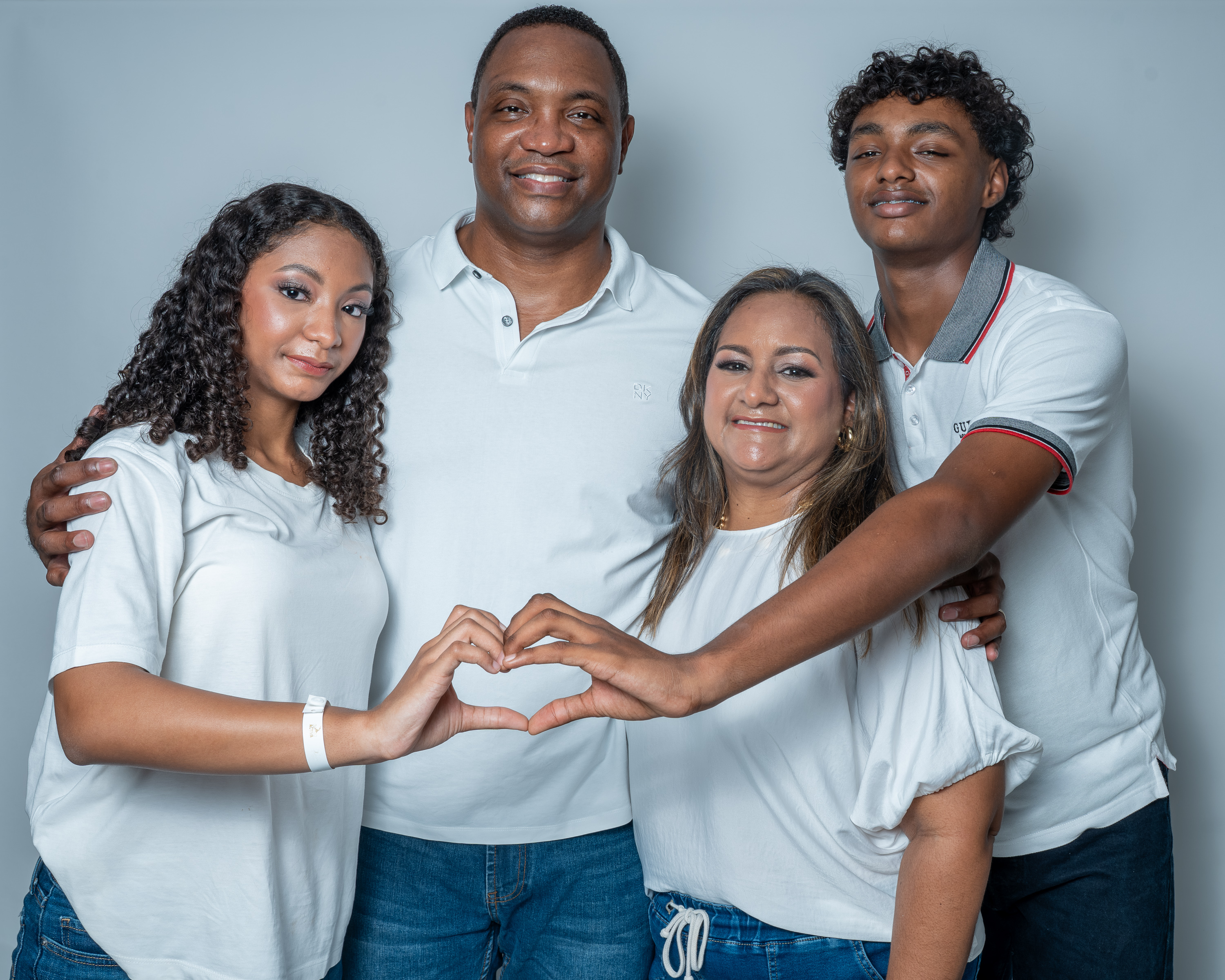 FAMILIA GUARDIA SEALES — 31