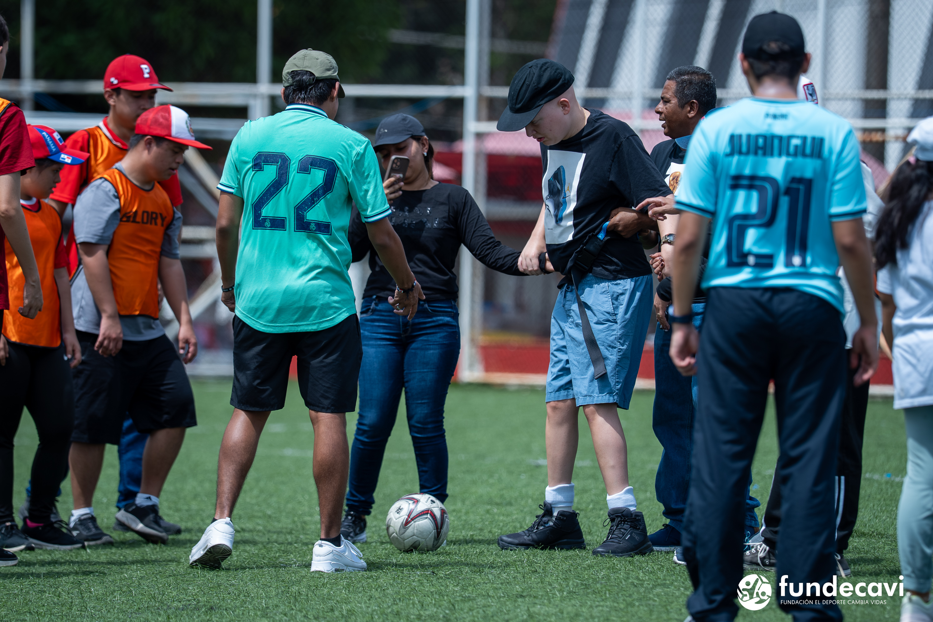 FUNDECAVI DEPORTE PARA TODOS — 13