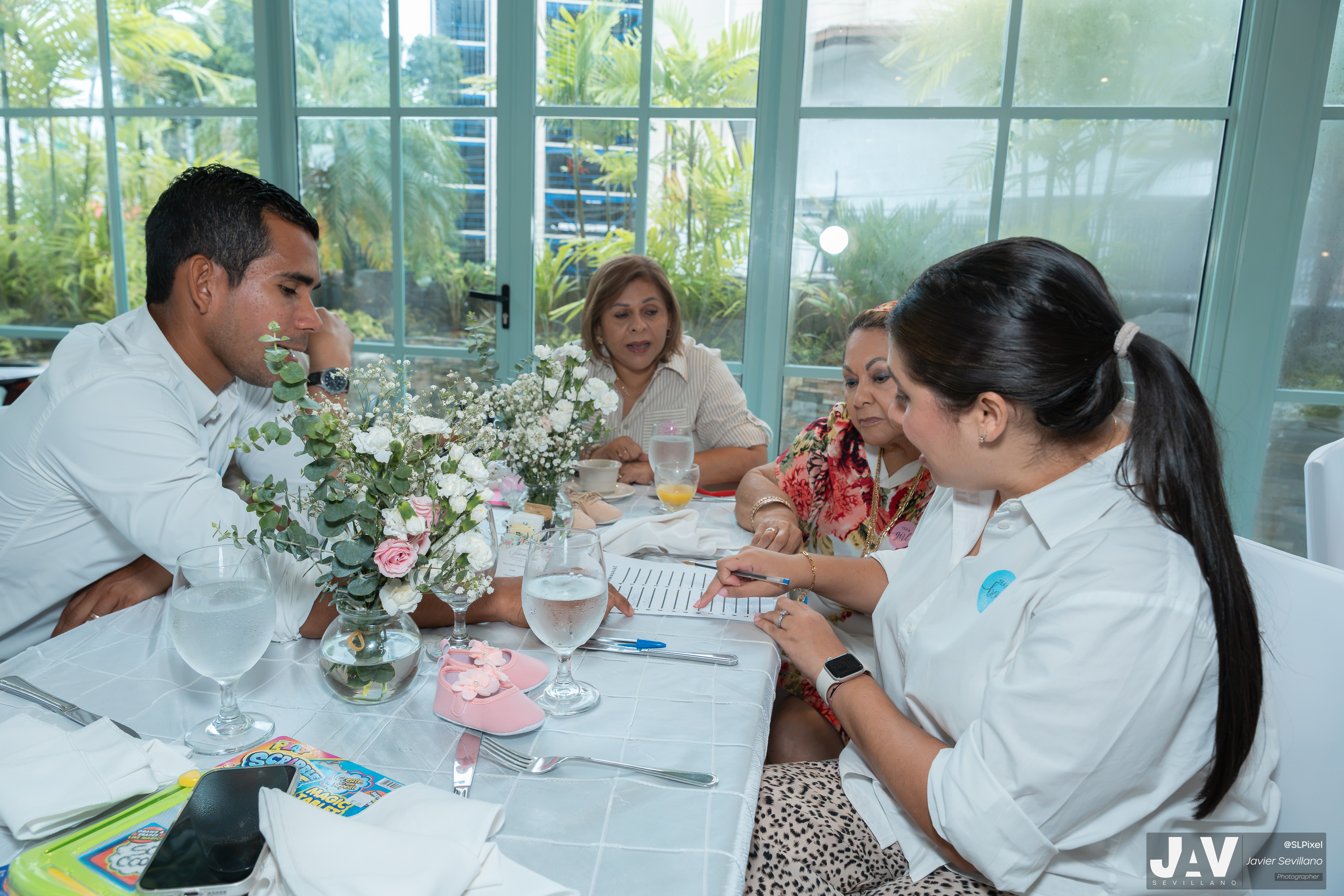 GENDER REVEAL MICHELLE Y NACHO — 93