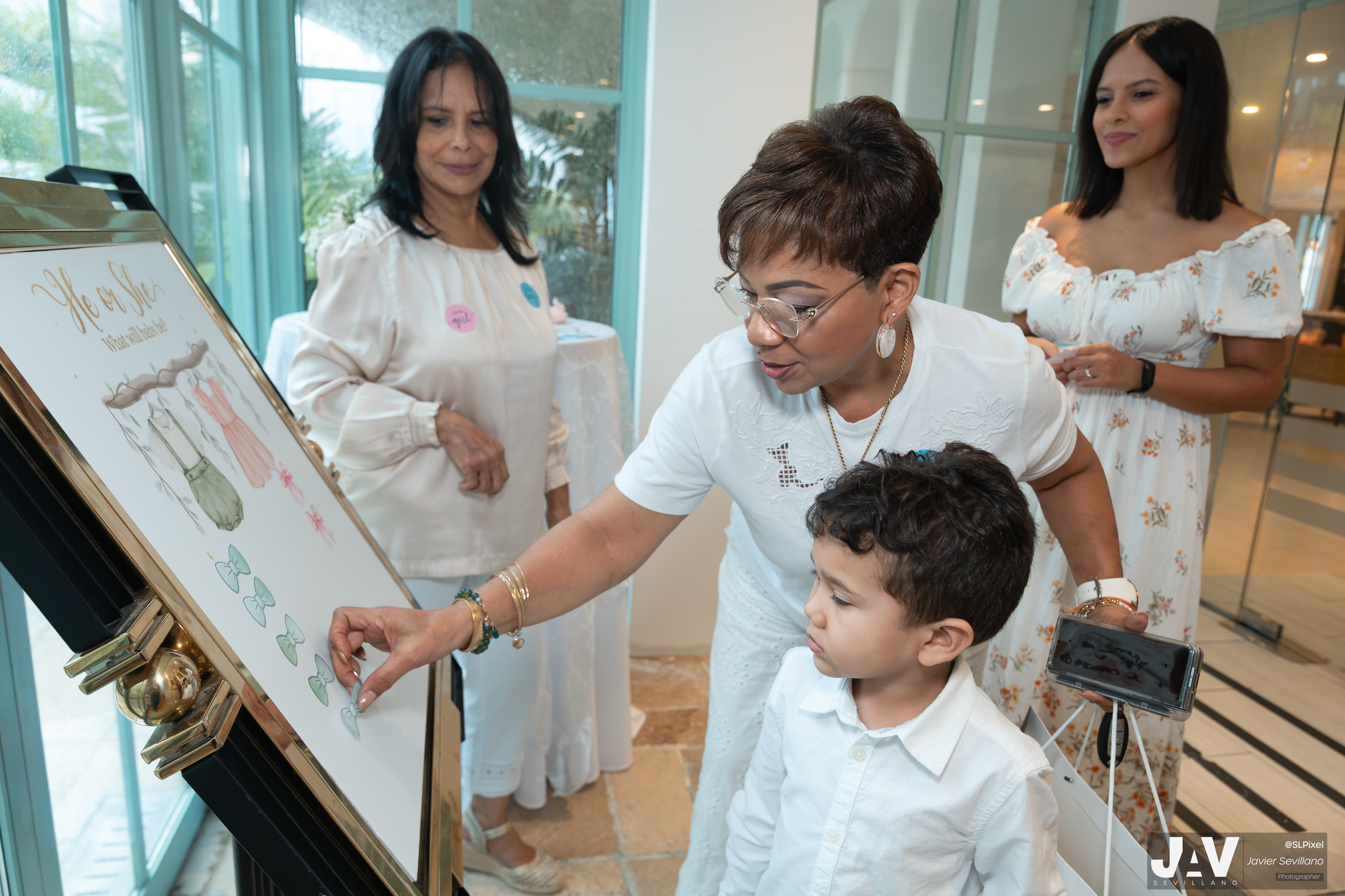 GENDER REVEAL MICHELLE Y NACHO — 193
