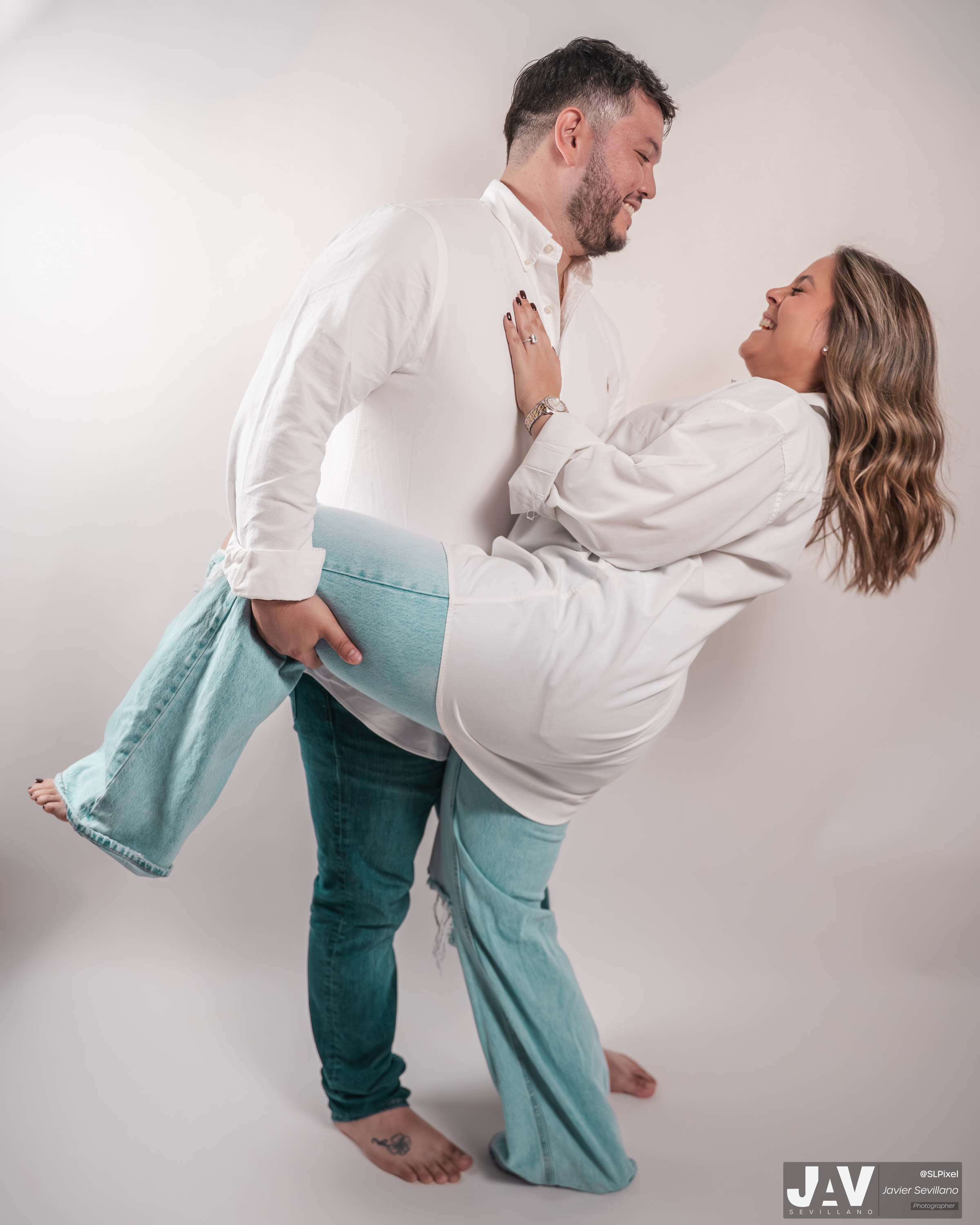 JENNIFER Y CARLOS — 37