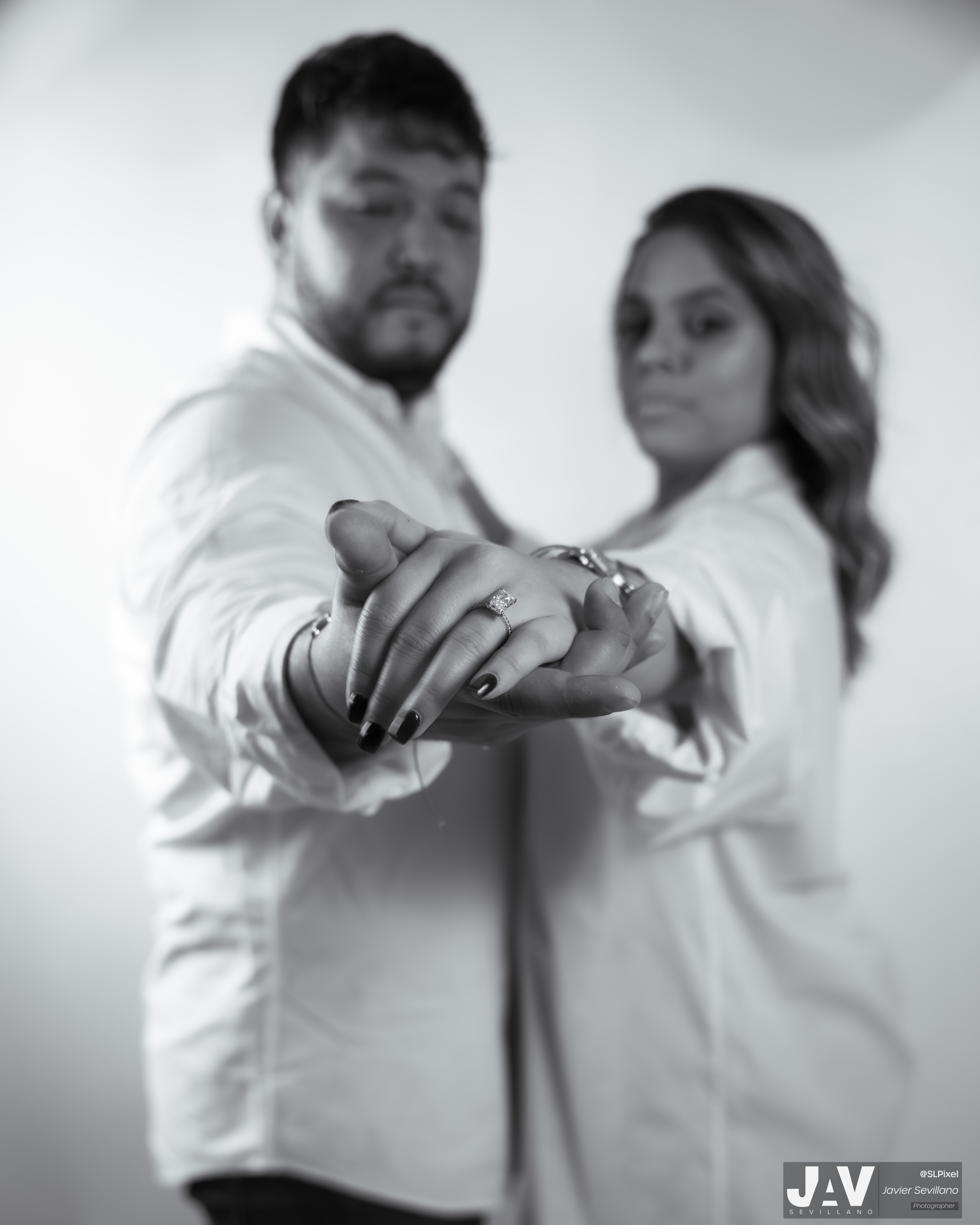 JENNIFER Y CARLOS — 48