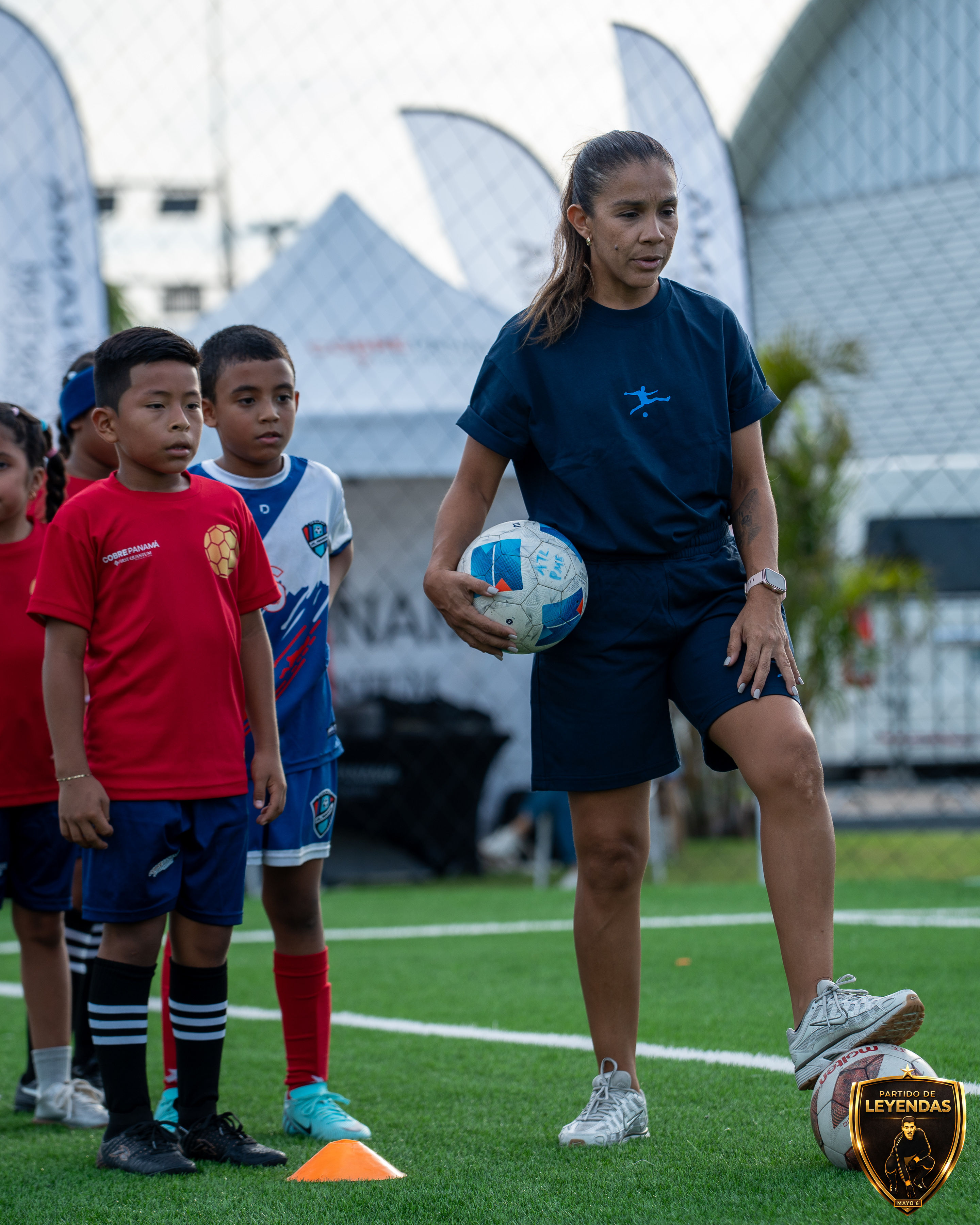 PARTIDO DE LEYENDAS 2026 - CLÍNICA DE FÚTBOL — 56