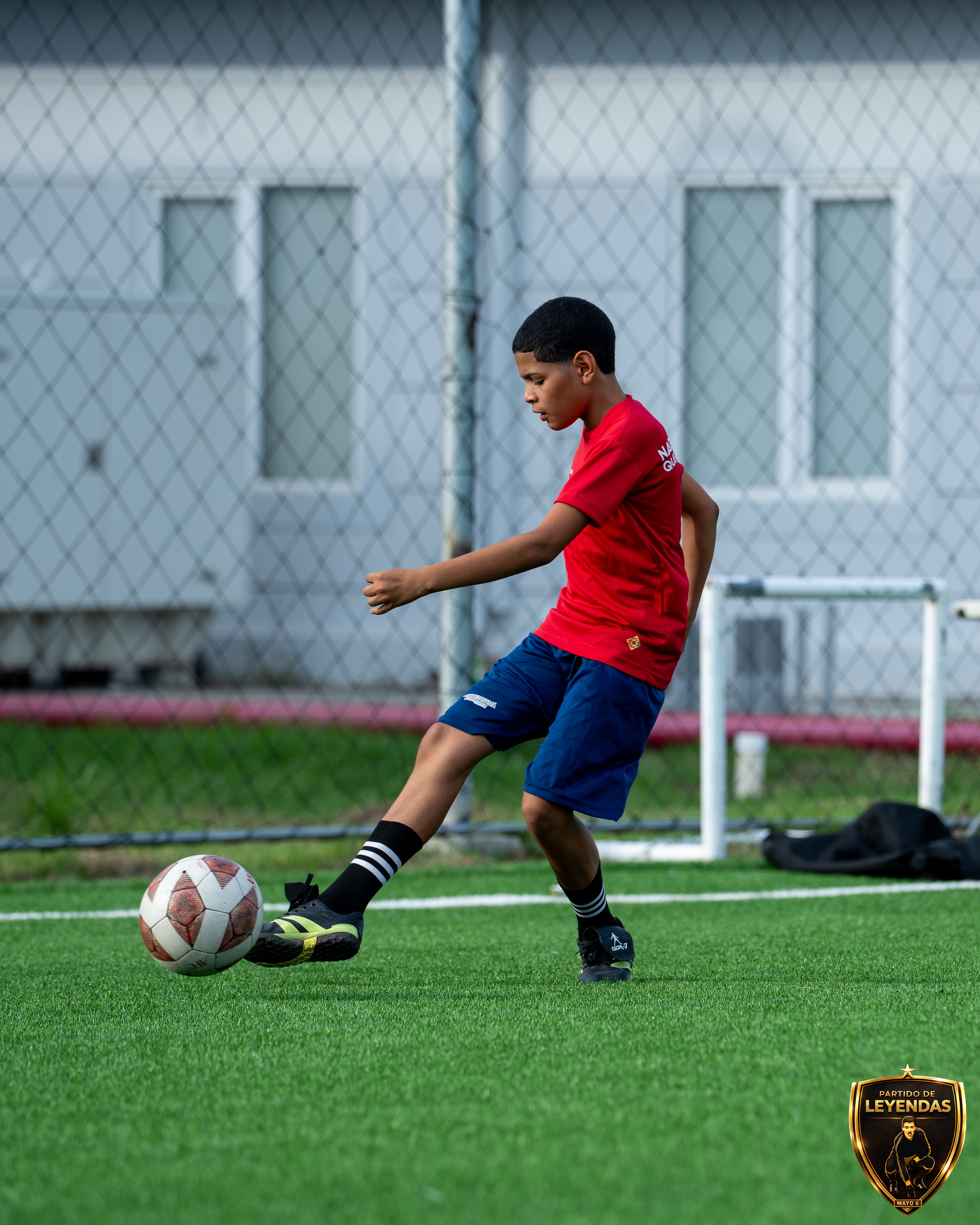 PARTIDO DE LEYENDAS 2026 - CLÍNICA DE FÚTBOL — 84