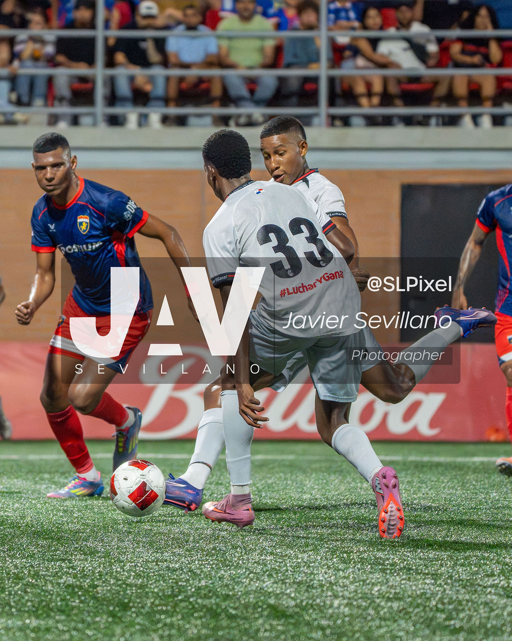 CD PLAZA AMADOR VS SPORTING SAN MIGUELTIO LPF CL 2026 J1 - adquiere tu foto - whatsapp 6466-0639. — 33